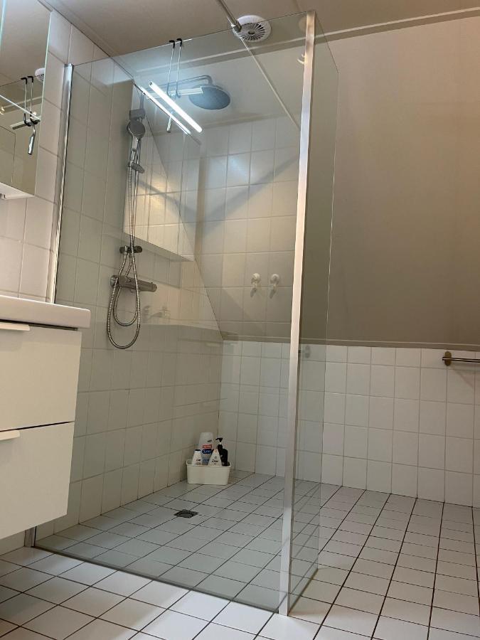 Karibu Het Voorhuis 2 Tot 6 Persoons Luxe Slaapkamers Met Een Mooie Woonkeuken Daarle Eksteriør bilde