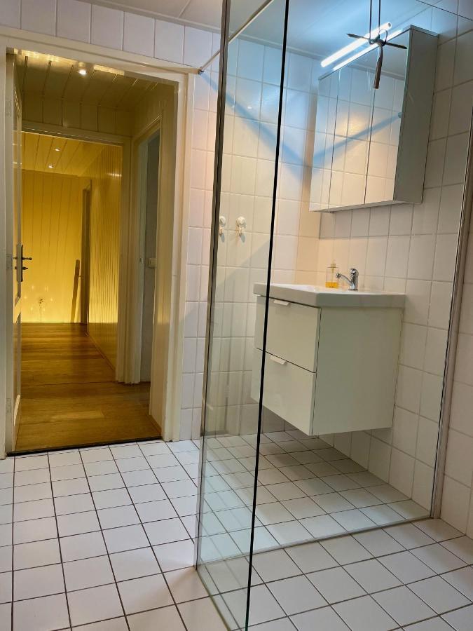 Karibu Het Voorhuis 2 Tot 6 Persoons Luxe Slaapkamers Met Een Mooie Woonkeuken Daarle Eksteriør bilde